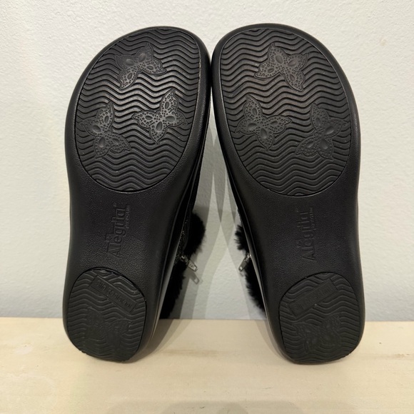 Alegria Meri Sweetie Pie Black Leather Floral Ankle Boots Size 38 - Picture 9 of 10